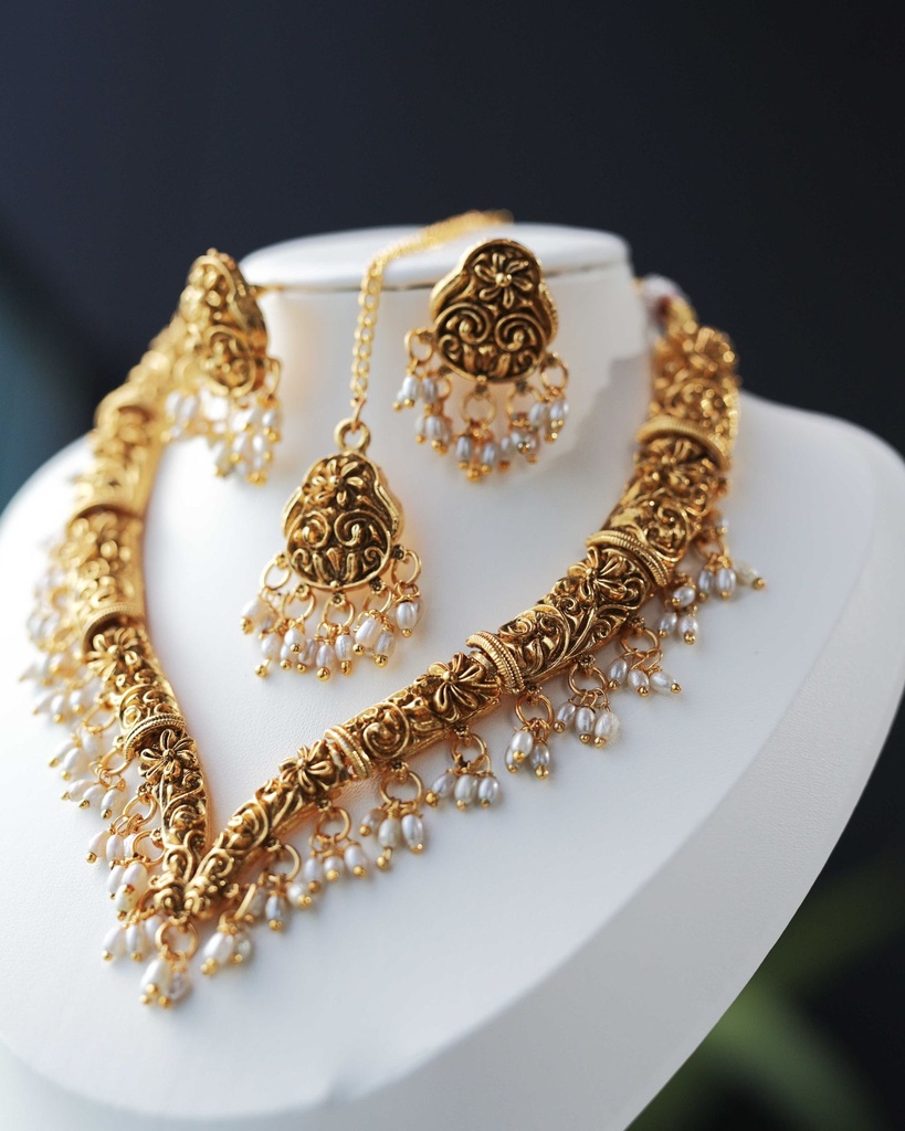 Anaya Antique Necklace Set