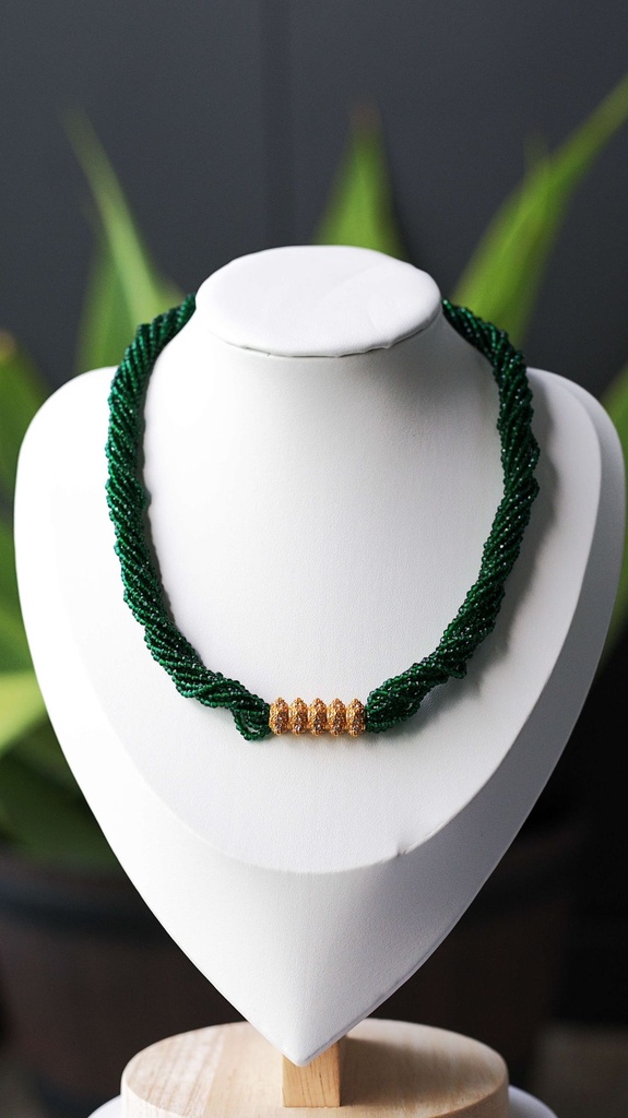 Kanchan Pote Tilhari Mala (Green)