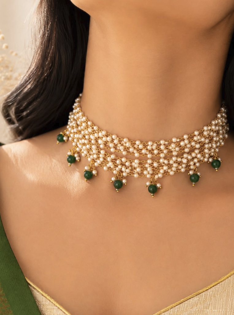 Sana Pearl Choker