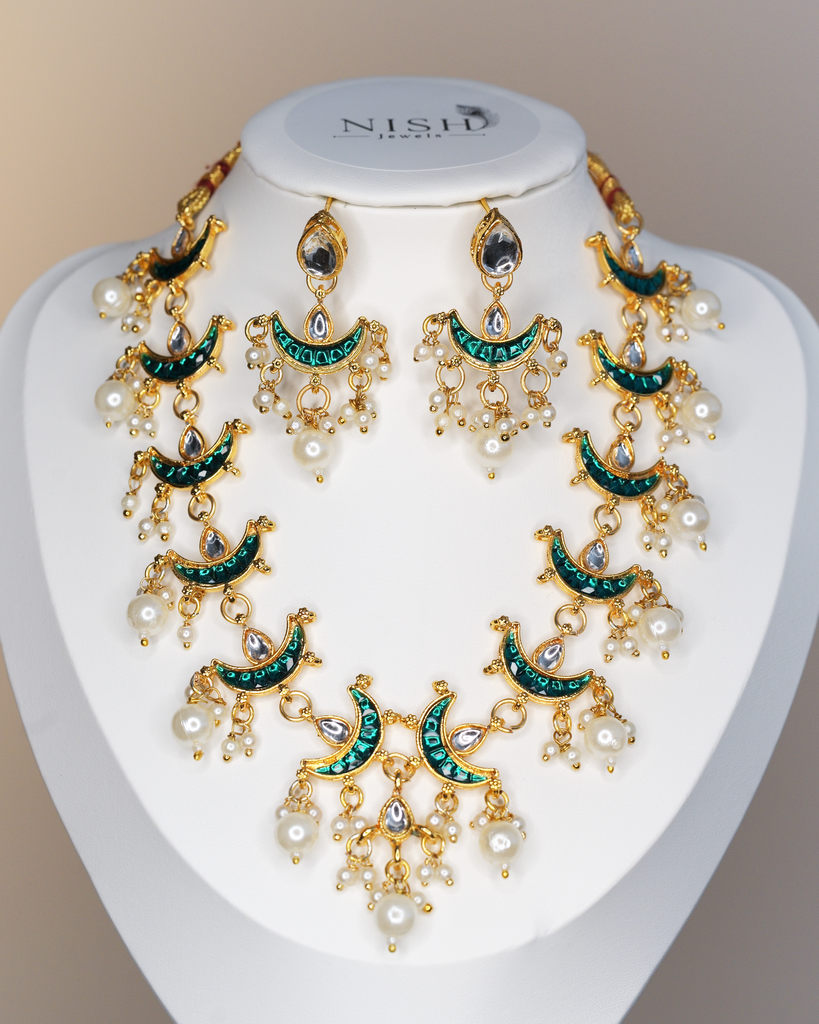 Diya Kundan Crescent Necklace Set
